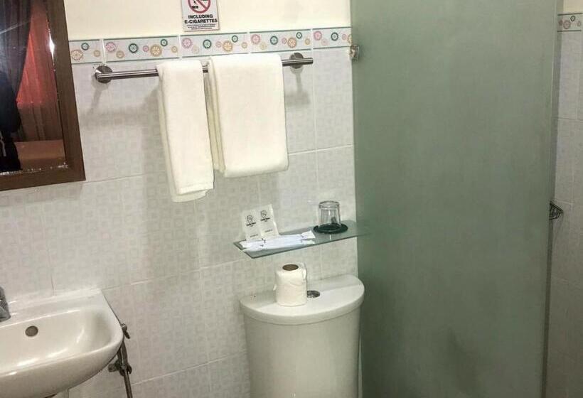 Fotos del hotel Uncle Tom’s Cabin:  5