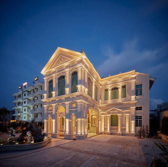 The Edison George Town