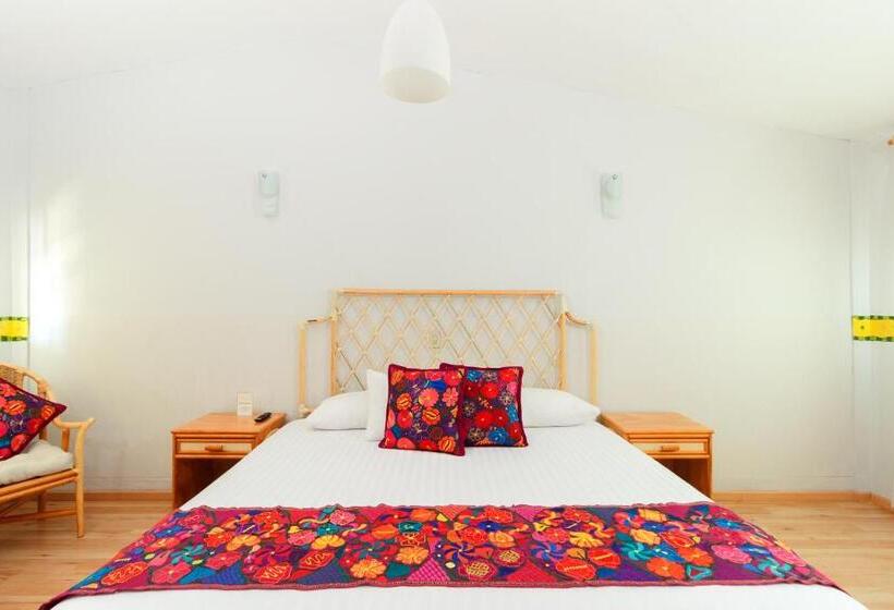 Fotos del hotel & Suites Hacienda Montesinos:  13