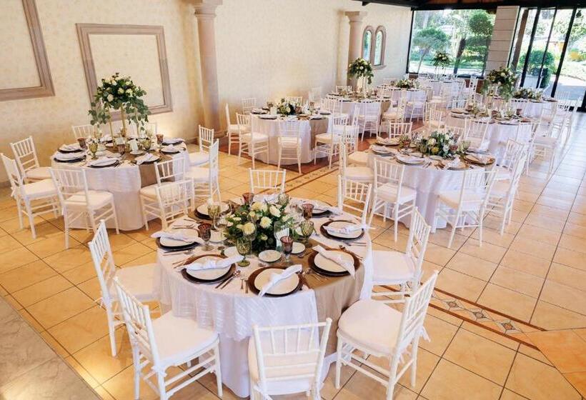 Fotos del hotel & Suites Hacienda Montesinos:  15