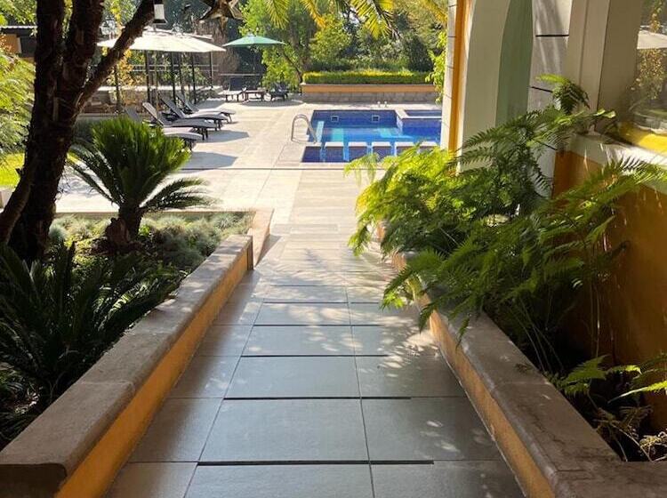 Fotos del hotel & Suites Hacienda Montesinos:  19