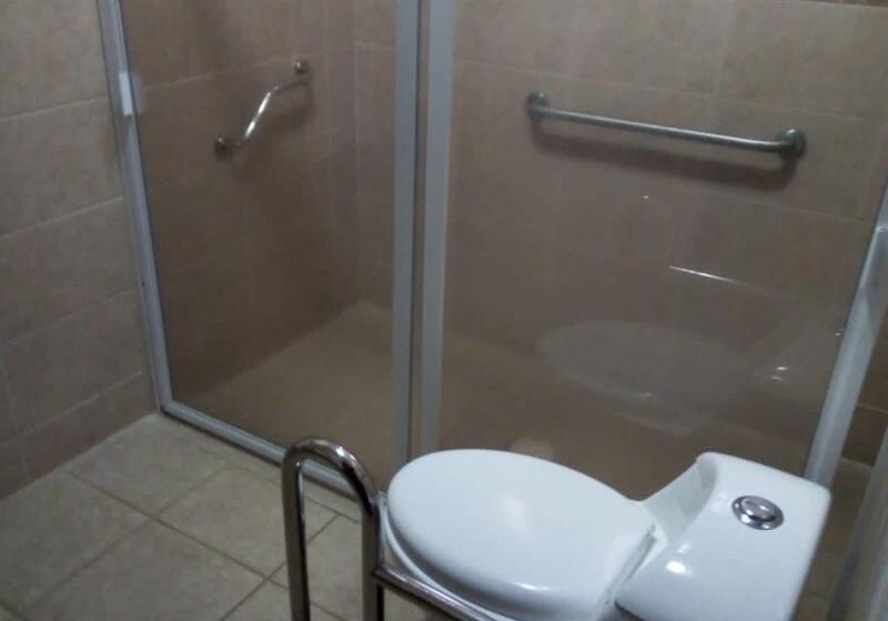 Fotos del hotel & Suites Hacienda Montesinos:  9