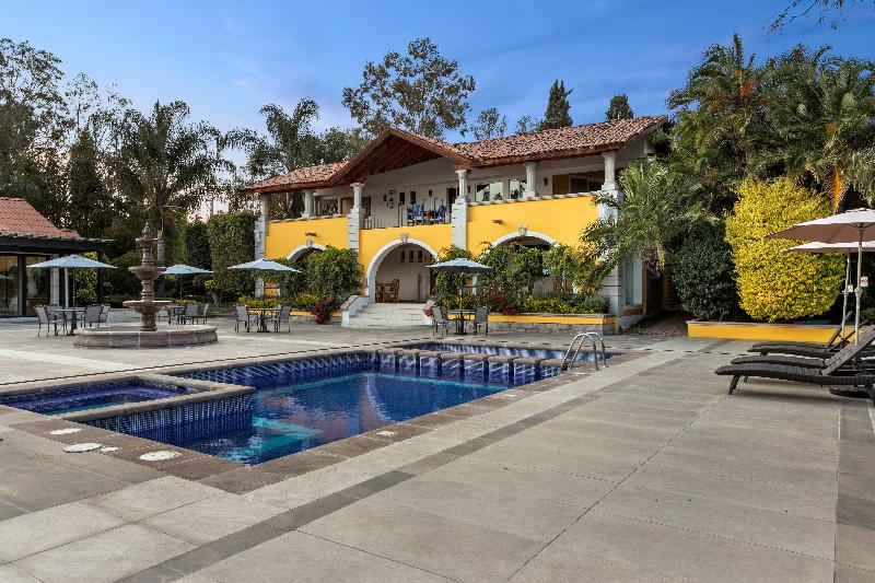 Fotos del hotel & Suites Hacienda Montesinos:  23