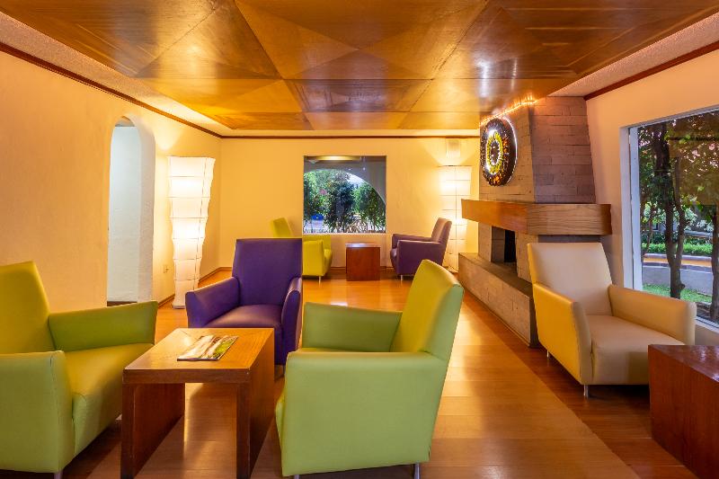 Fotos del hotel & Suites Hacienda Montesinos:  4