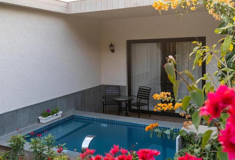 Tree Of Life Vantara Resort, Udaipur