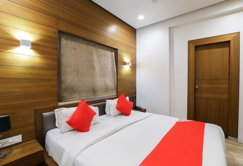 Fotos del hotel Treebo Kyra:  11