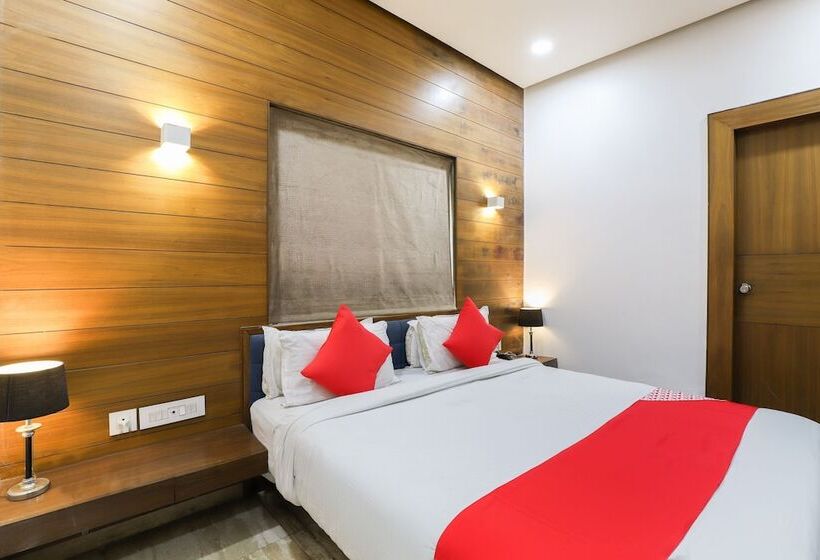 Fotos del hotel Treebo Kyra:  14