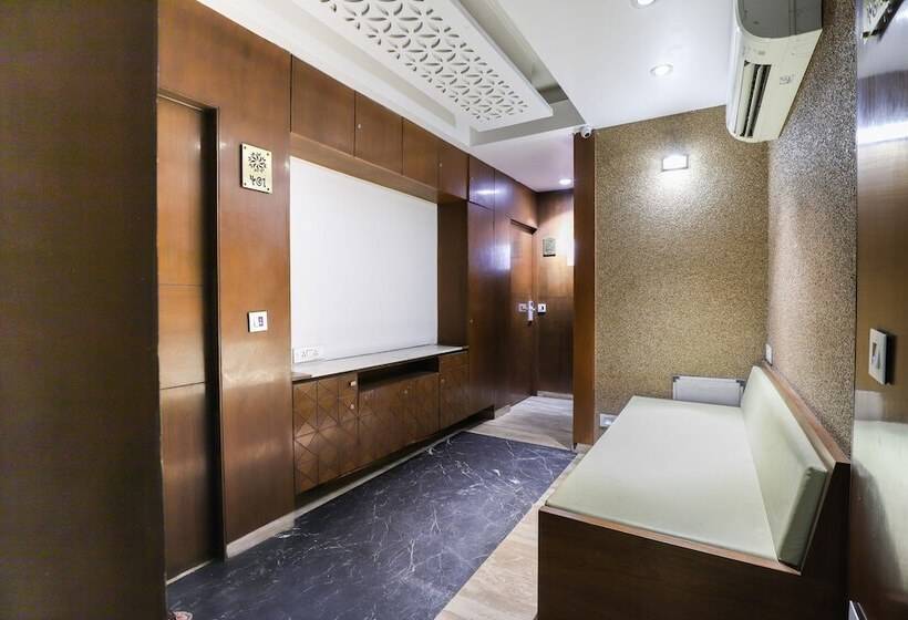 Fotos del hotel Treebo Kyra:  12