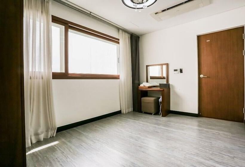 Fotos del hotel The Seri Resort:  24