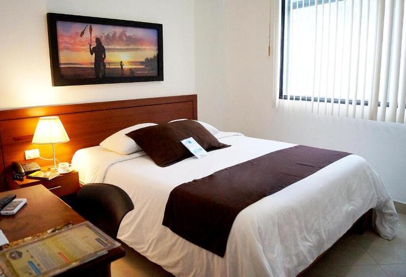 Fotos del hotel Castell:  12