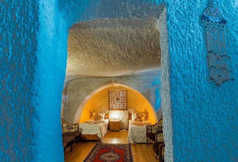 Fotos del hotel Amber Cave Suites:  2