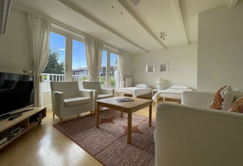 Bed And Breakfast Amsterdam