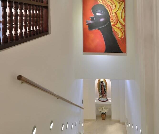 Fotos del hotel Dorado Plaza Calle Del Arsenal:  8