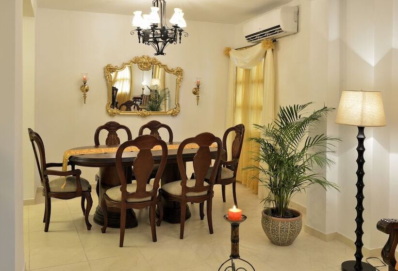 Fotos del hotel Dorado Plaza Calle Del Arsenal:  3