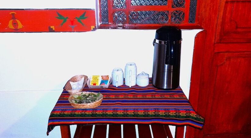 Fotos del hotel Hostal El Monarca:  4