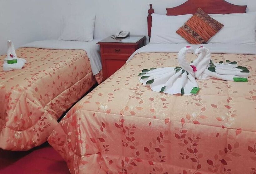 Fotos del hotel Hostal El Monarca:  11