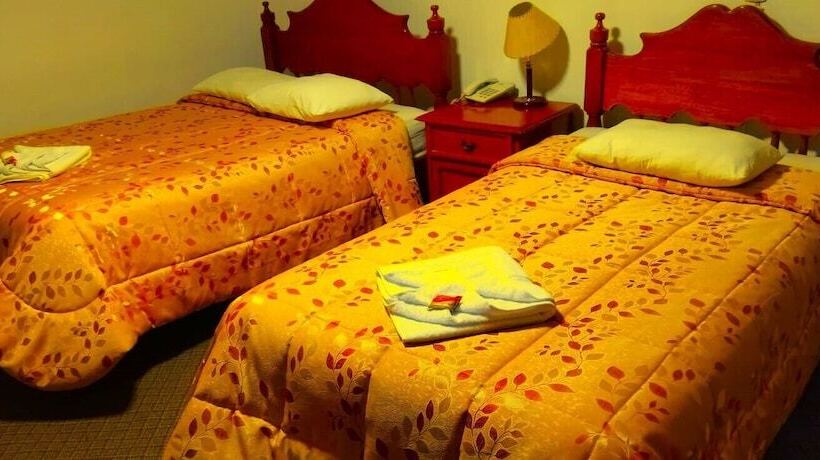 Fotos del hotel Hostal El Monarca:  7