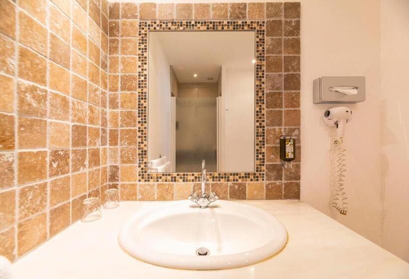 Fotos del hotel Shegara:  7