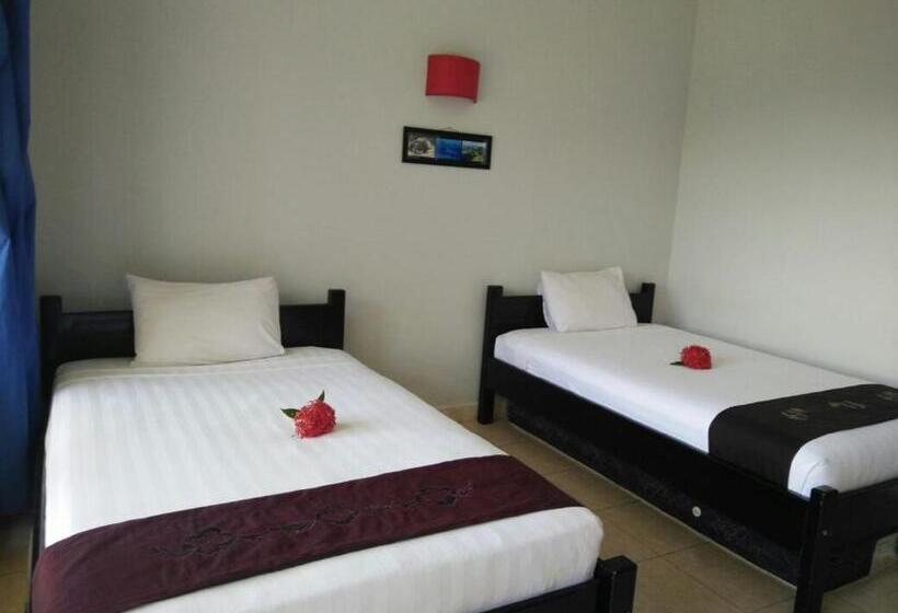 Fotos del hotel Cf Komodo:  6