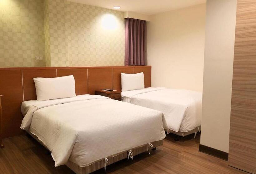 Fotos del hotel Kousin:  5