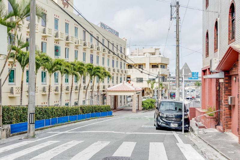 Fotos del hotel Park Stadium Naha:  16