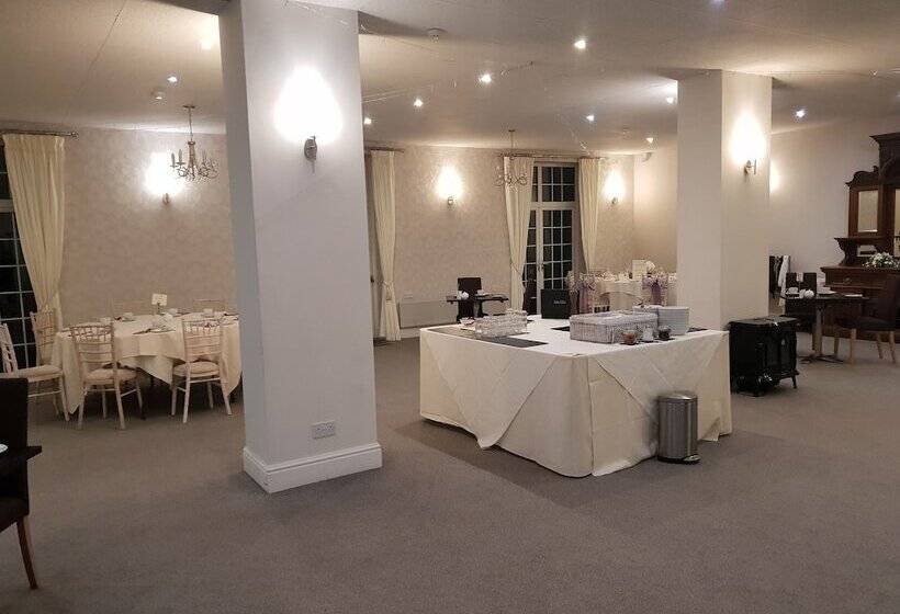 Fotos del hotel Fox & Hounds Country:  2