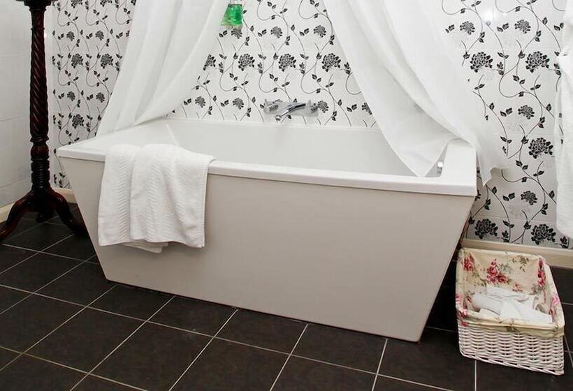 Fotos del hotel Fox & Hounds Country:  14