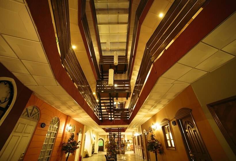 Fotos del hotel La Mansion Suiza:  8