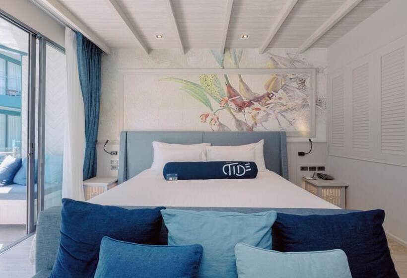 Fotos del hotel The Tide Beachfront Siray Phuket:  17