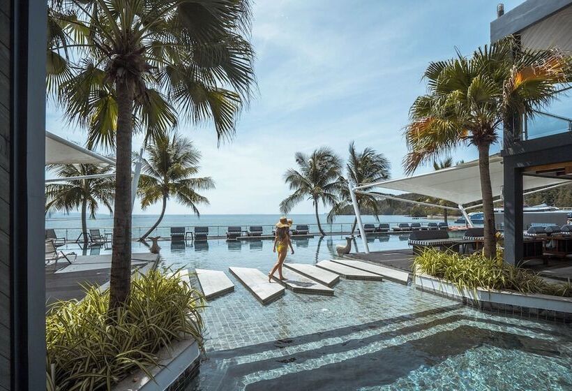 Fotos del hotel The Tide Beachfront Siray Phuket:  3