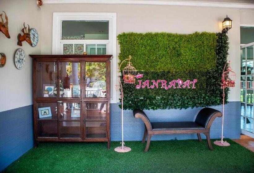 Janrapat Resort & Spa