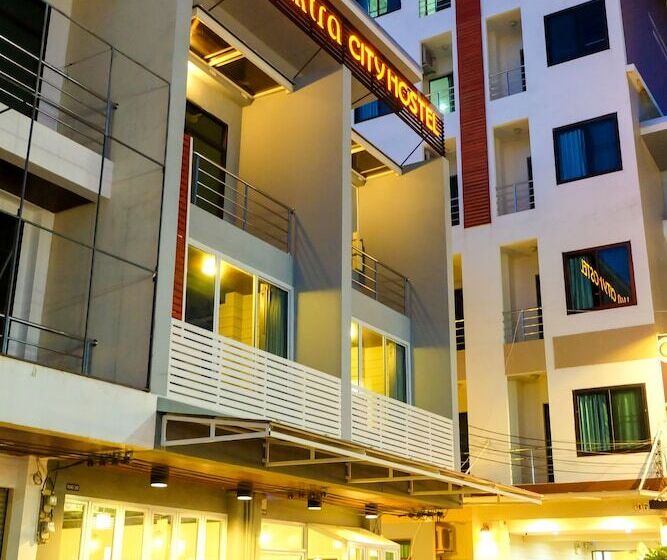 Prajaktra City Hostel