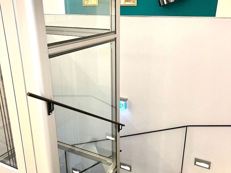 Fotos del hotel Dan In'n Out:  2