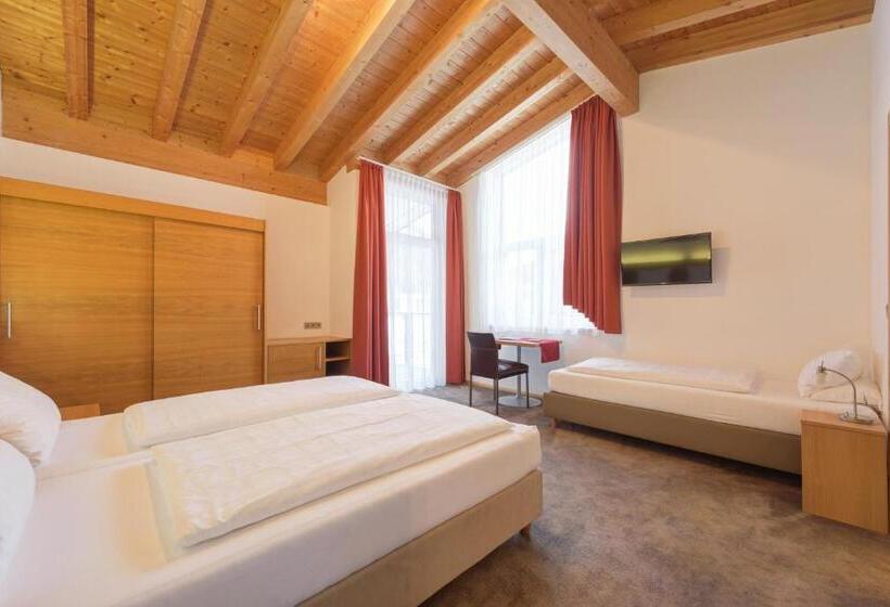 Fotos del hotel Alpenland:  14