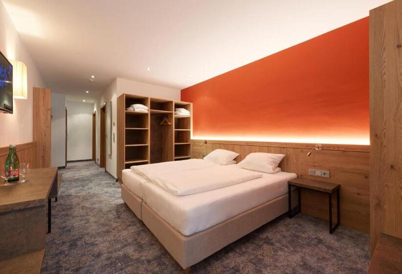 Fotos del hotel Alpenland:  6