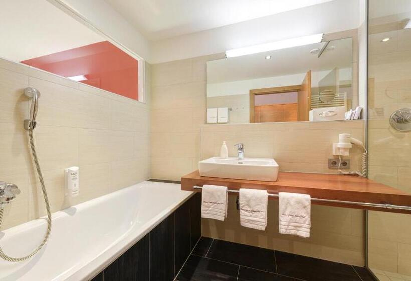 Fotos del hotel Alpenland:  5