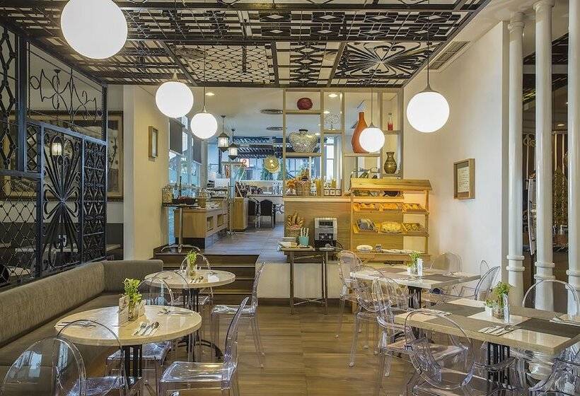 Fotos del hotel Khas Tugu  Yogyakarta:  5