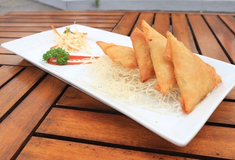 Fotos del hotel Tasneem Convention  Yogyakarta:  16