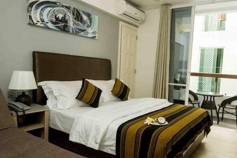 Fotos del hotel Coconut Tree Hulhuvilla Beach:  20