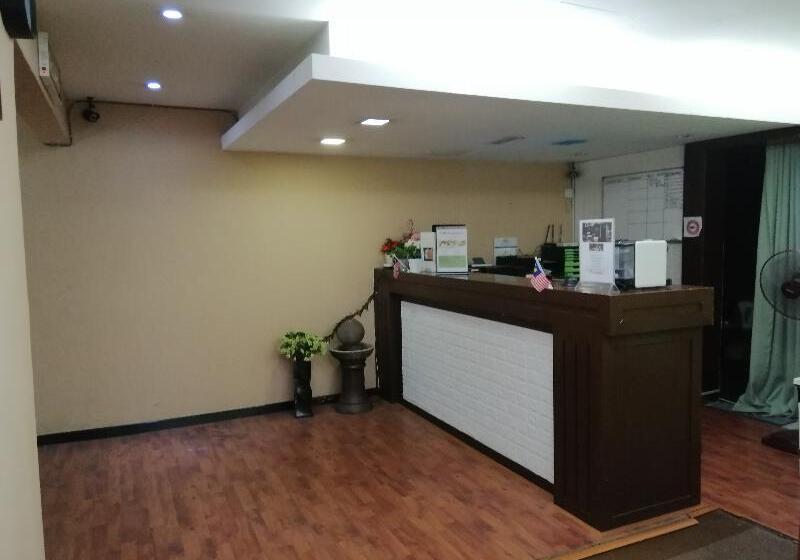 Fotos del hotel Bjorn Boutique Hotel Taman Danau Desa:  9