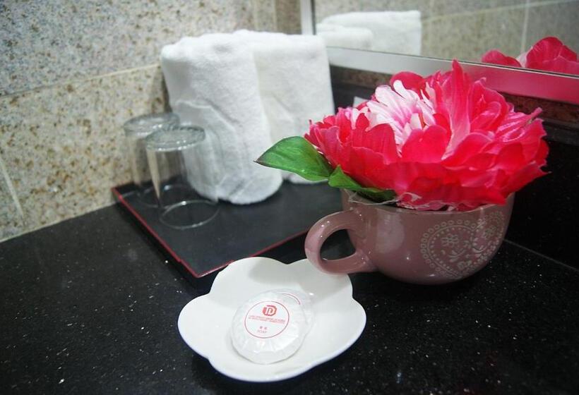 Fotos del hotel Td Plaza:  9