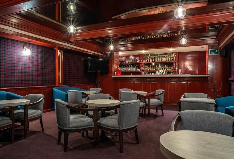 Fotos del hotel Parque Satelite:  13