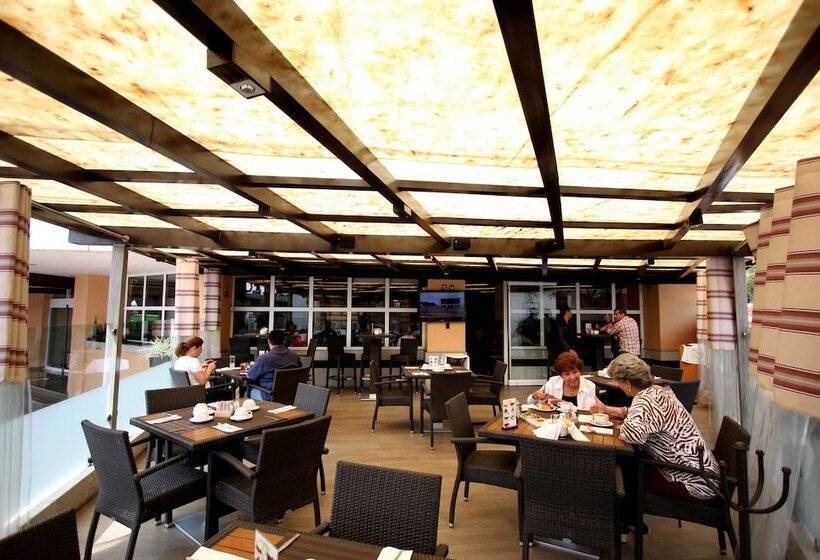 Fotos del hotel Parque Satelite:  4