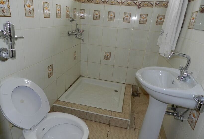 Fotos del hotel Jfrigh:  12