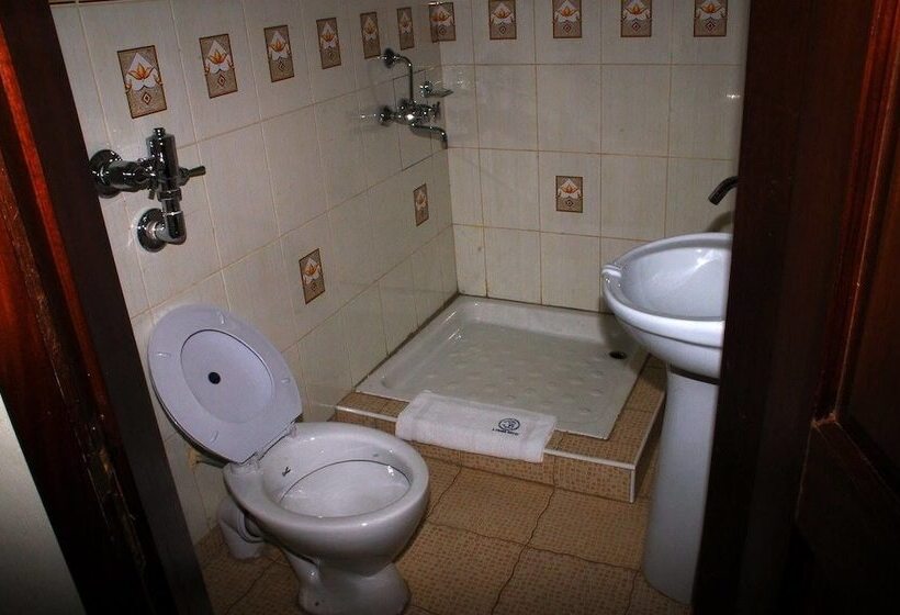 Fotos del hotel Jfrigh:  7