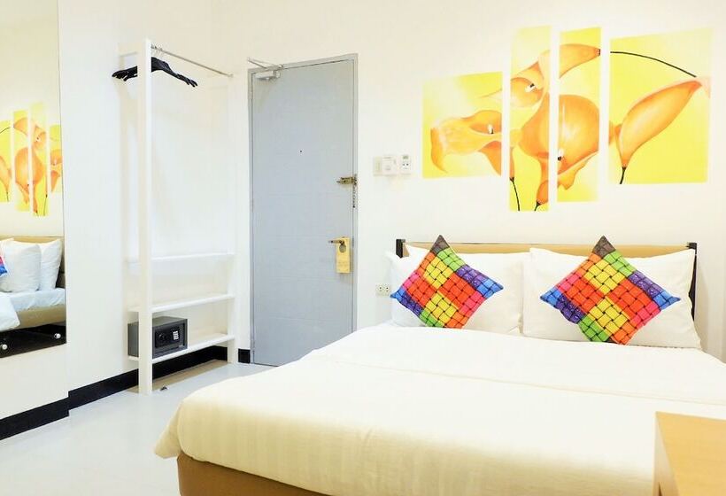 Fotos del hotel Jony S Boutique:  14