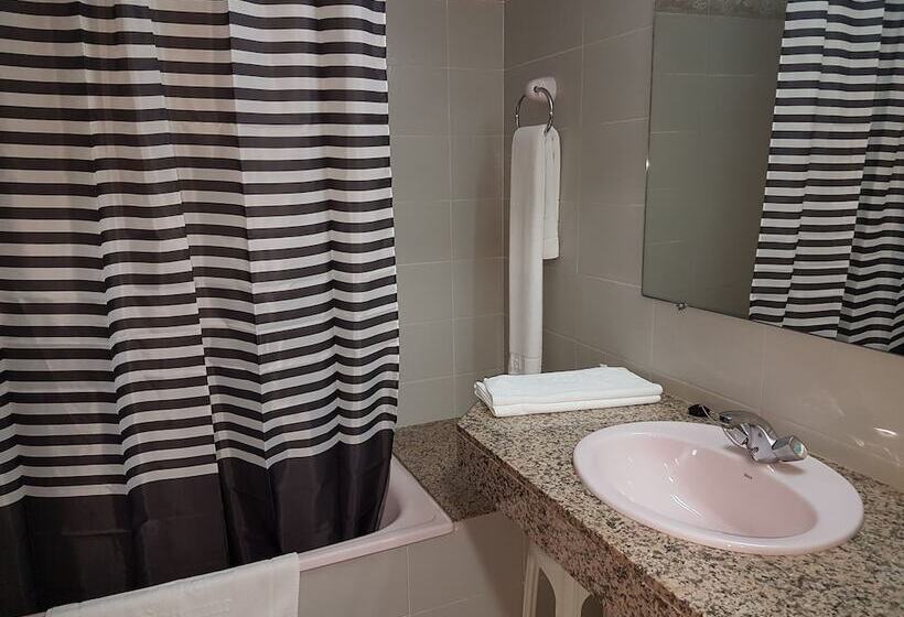 Fotos del hotel Neptuno:  13