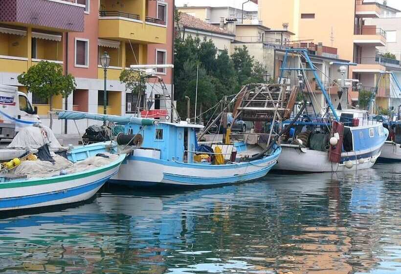 Fotos del hotel Serena:  7