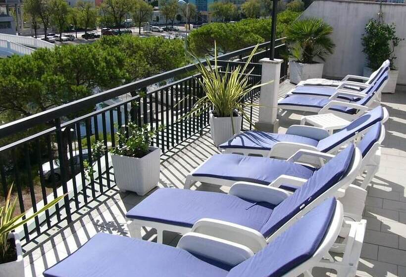 Fotos del hotel Serena:  5