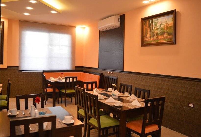 Fotos del hotel Tilal Almadina  & Suites:  19